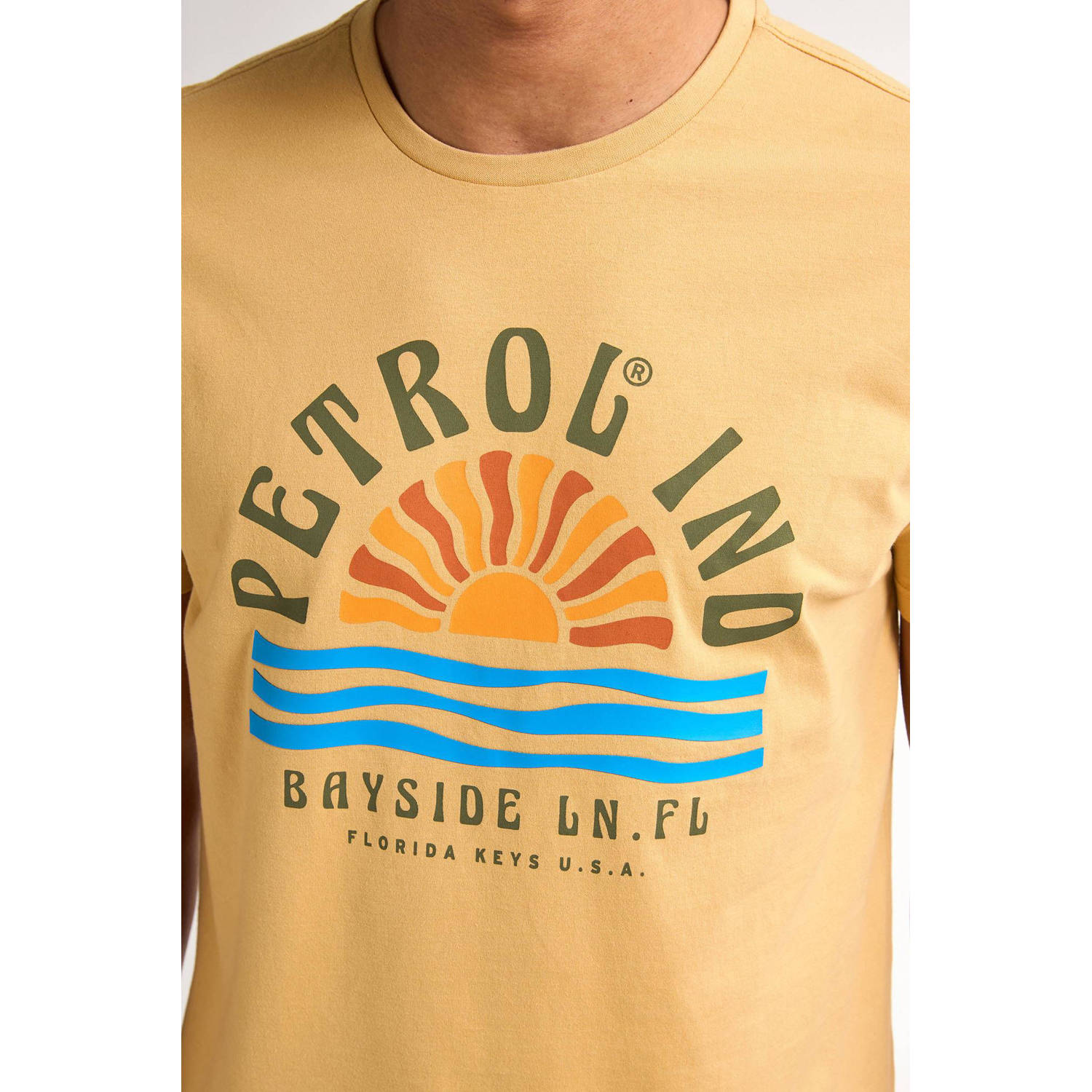 Petrol Industries T-shirt geel