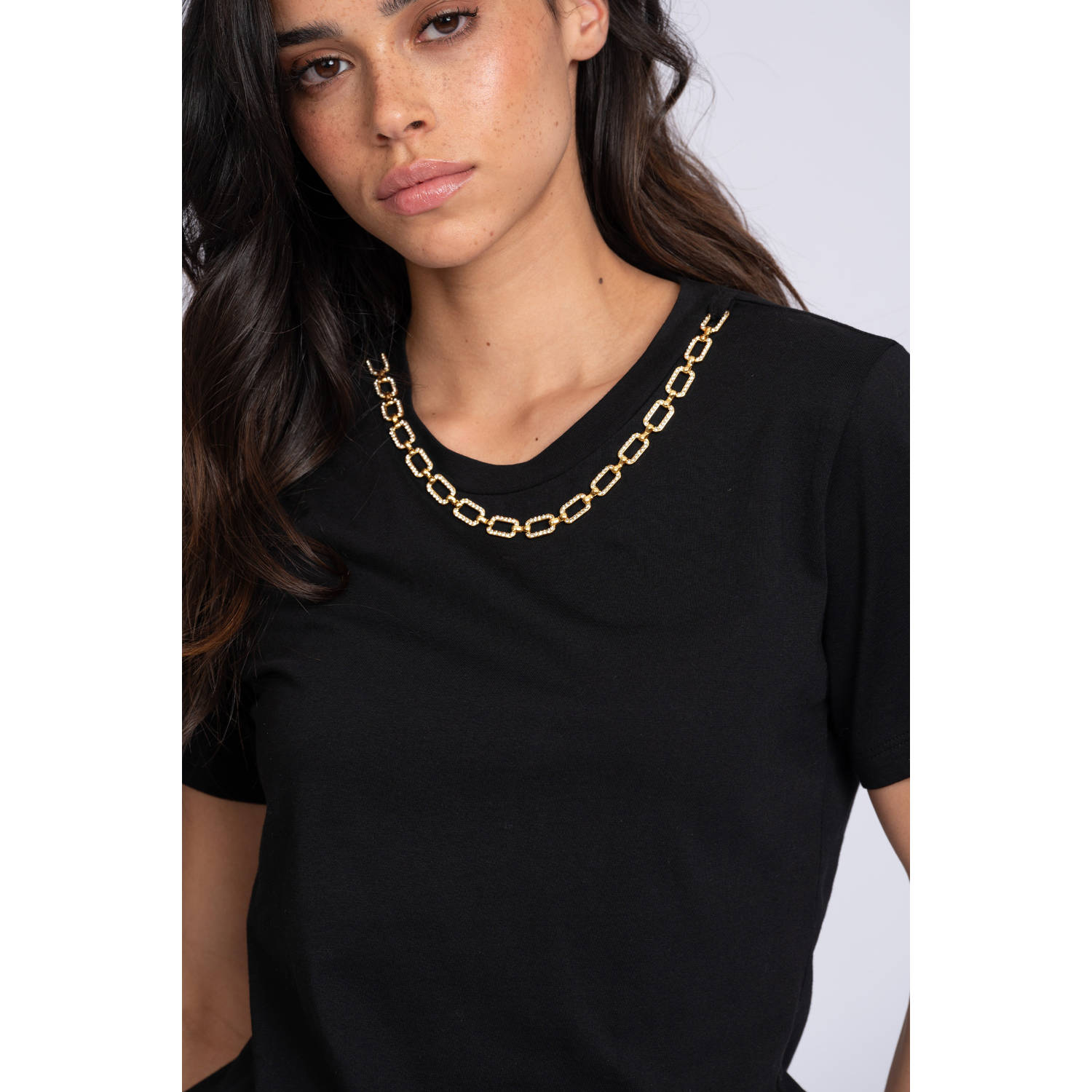 NIKKIE T-shirt zwart