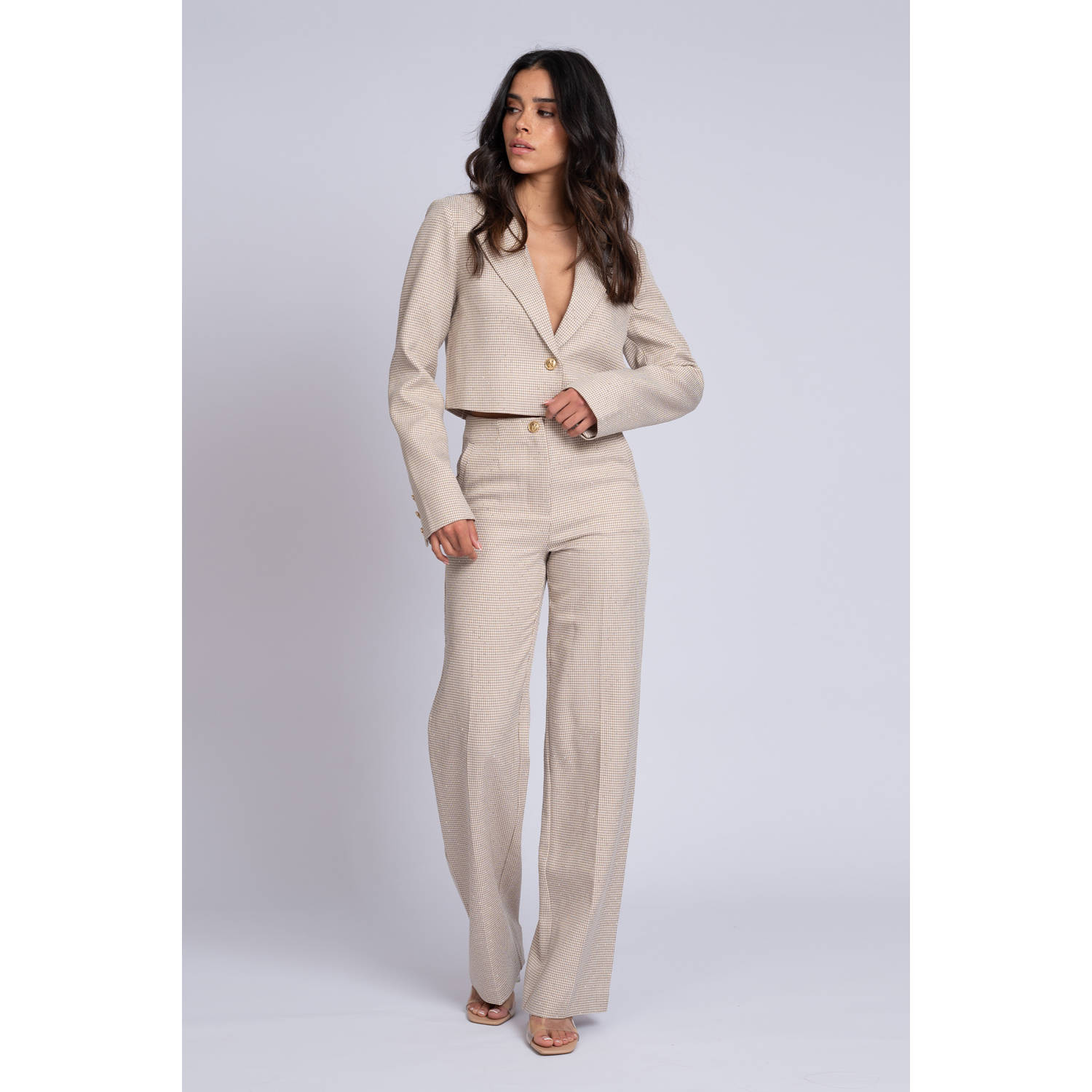 NIKKIE straight regular waist broek beige
