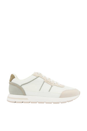 sneakers wit