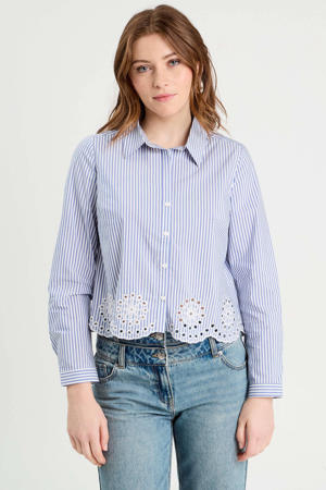blouse lichtblauw broderie