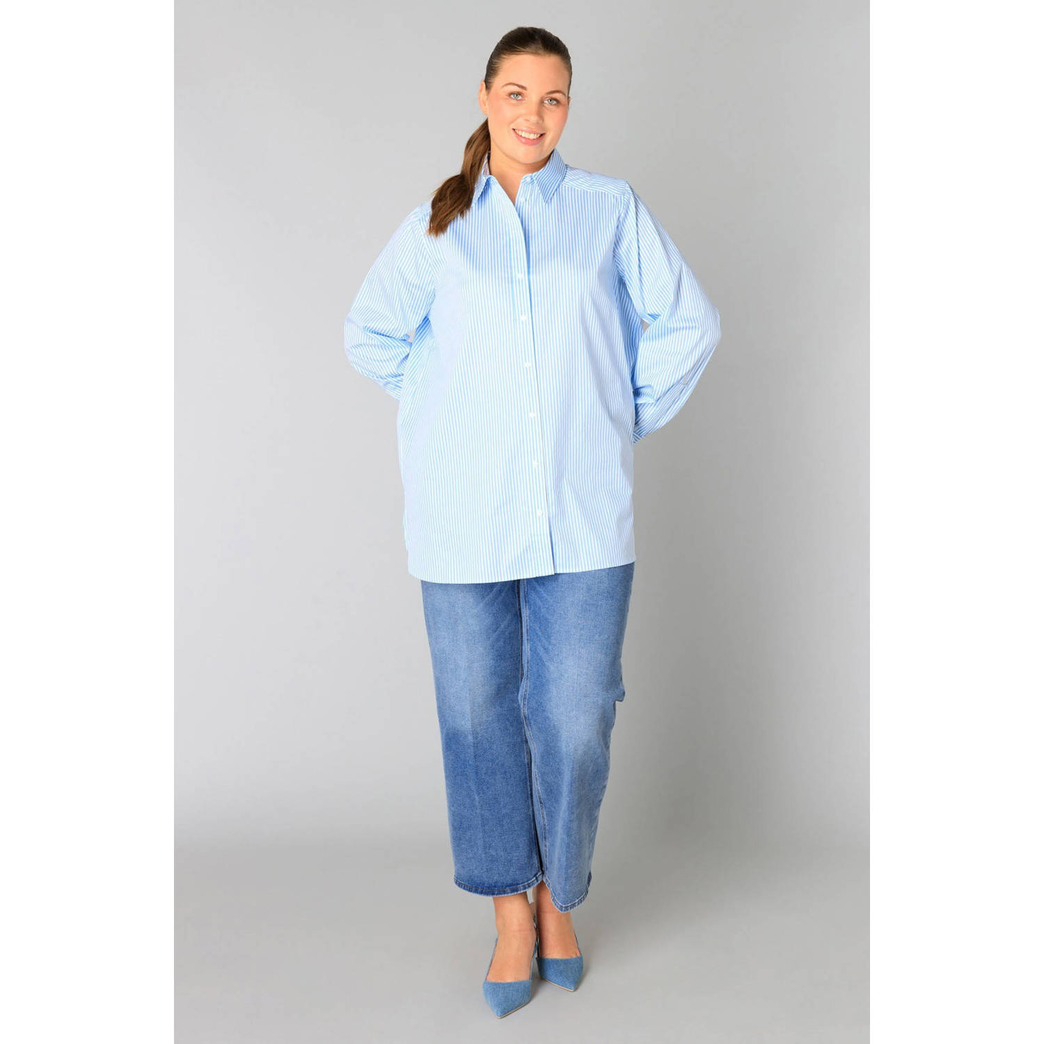 Yesta blouse lichtblauw