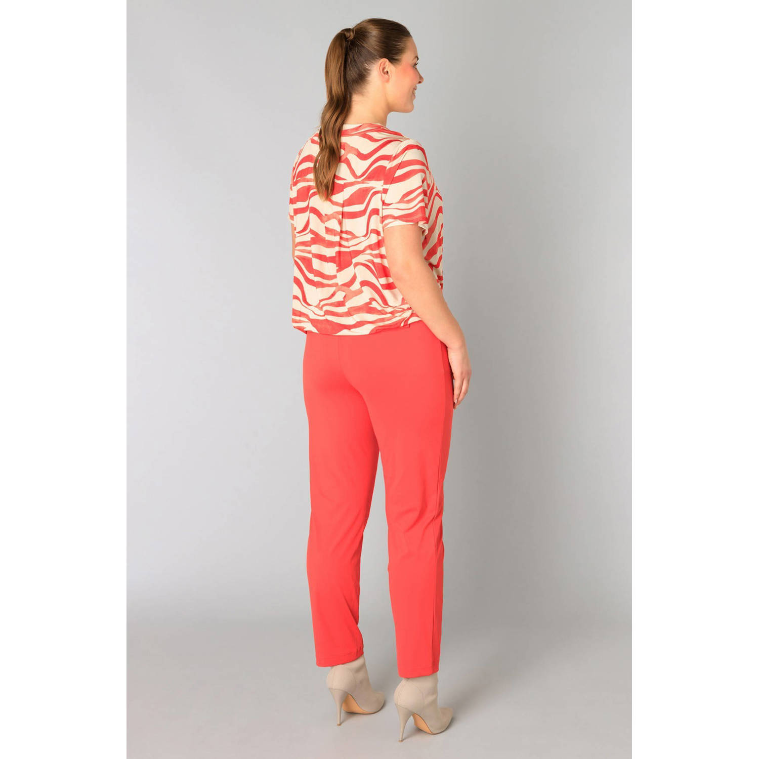 Yesta top koraalrood