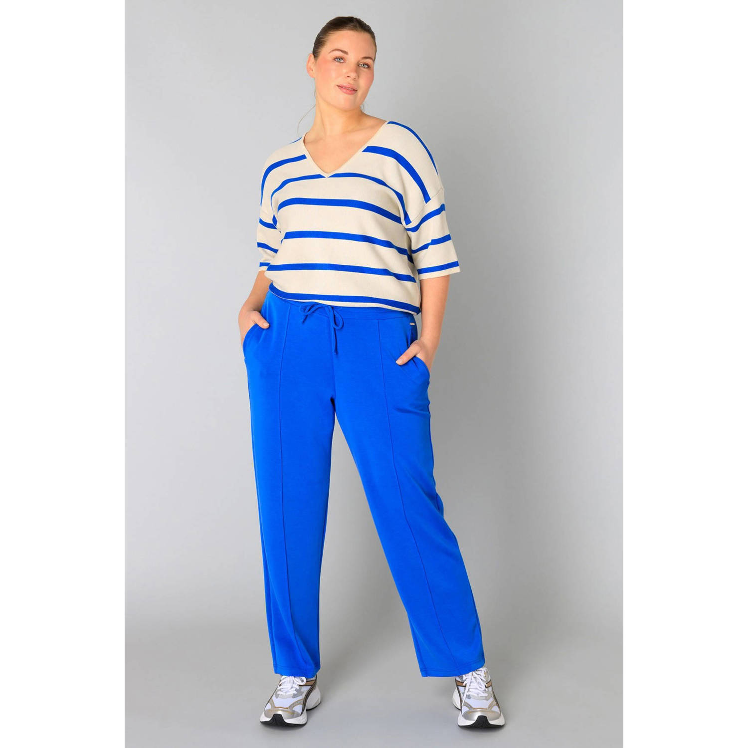 Yesta regular waist broek blauw