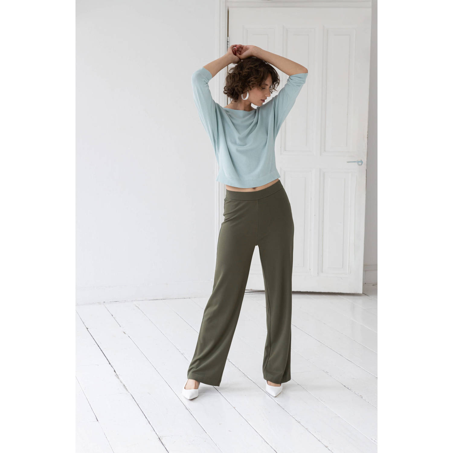 Yest wide leg regular waist broek kaki