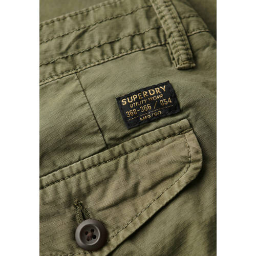 Superdry regular cargo short chive green afbeelding