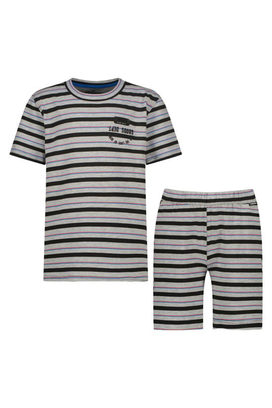 kindershortama's jongens