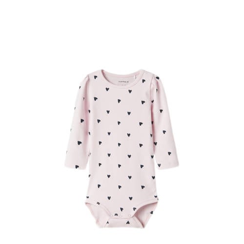 NAME IT BABY romper NBFDHEART met hartjesprint roze/rood afbeelding