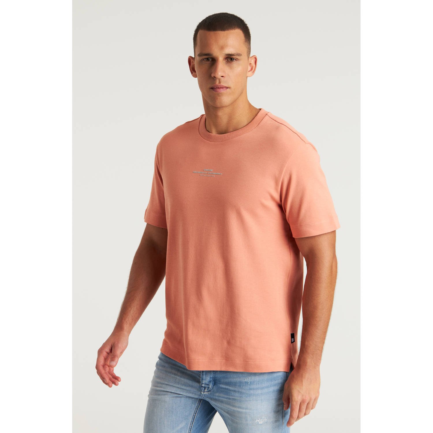 CHASIN' T-shirt zalm