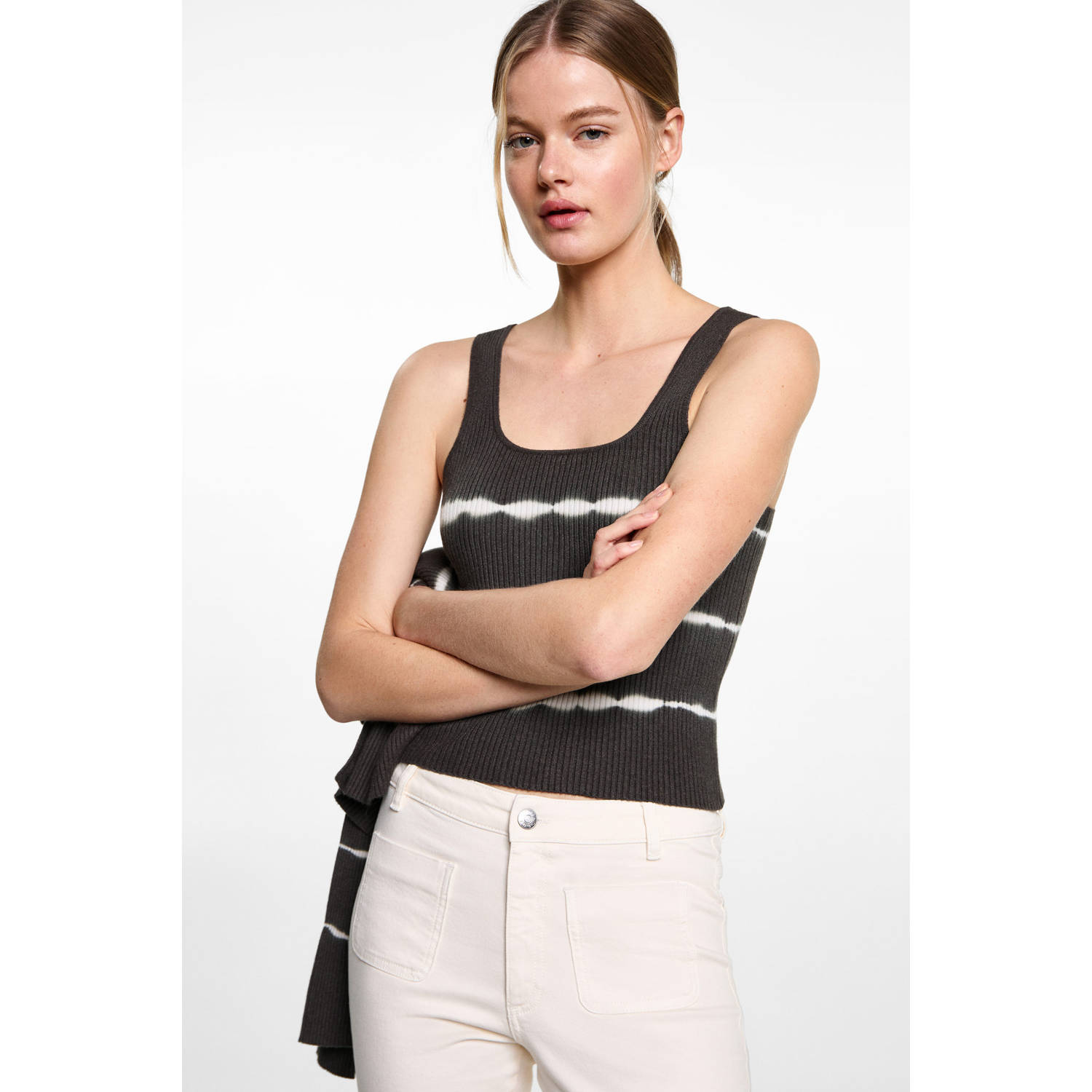 MANGO TEEN mouwloze top antraciet