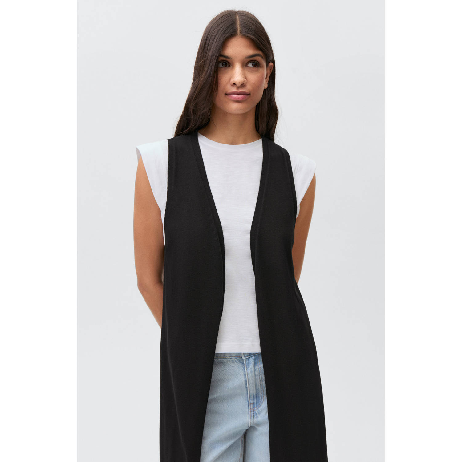 MANGO TEEN lang vest zwart fijn gebreid