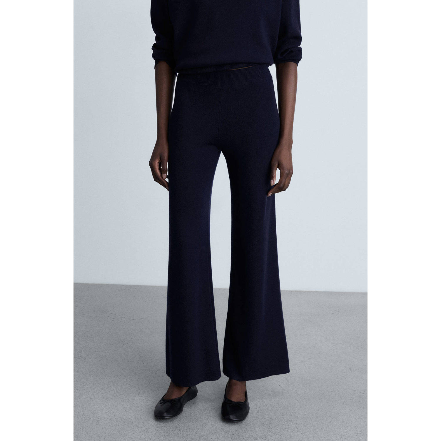 Mango wide leg high waist broek donkerblauw fijn gebreid