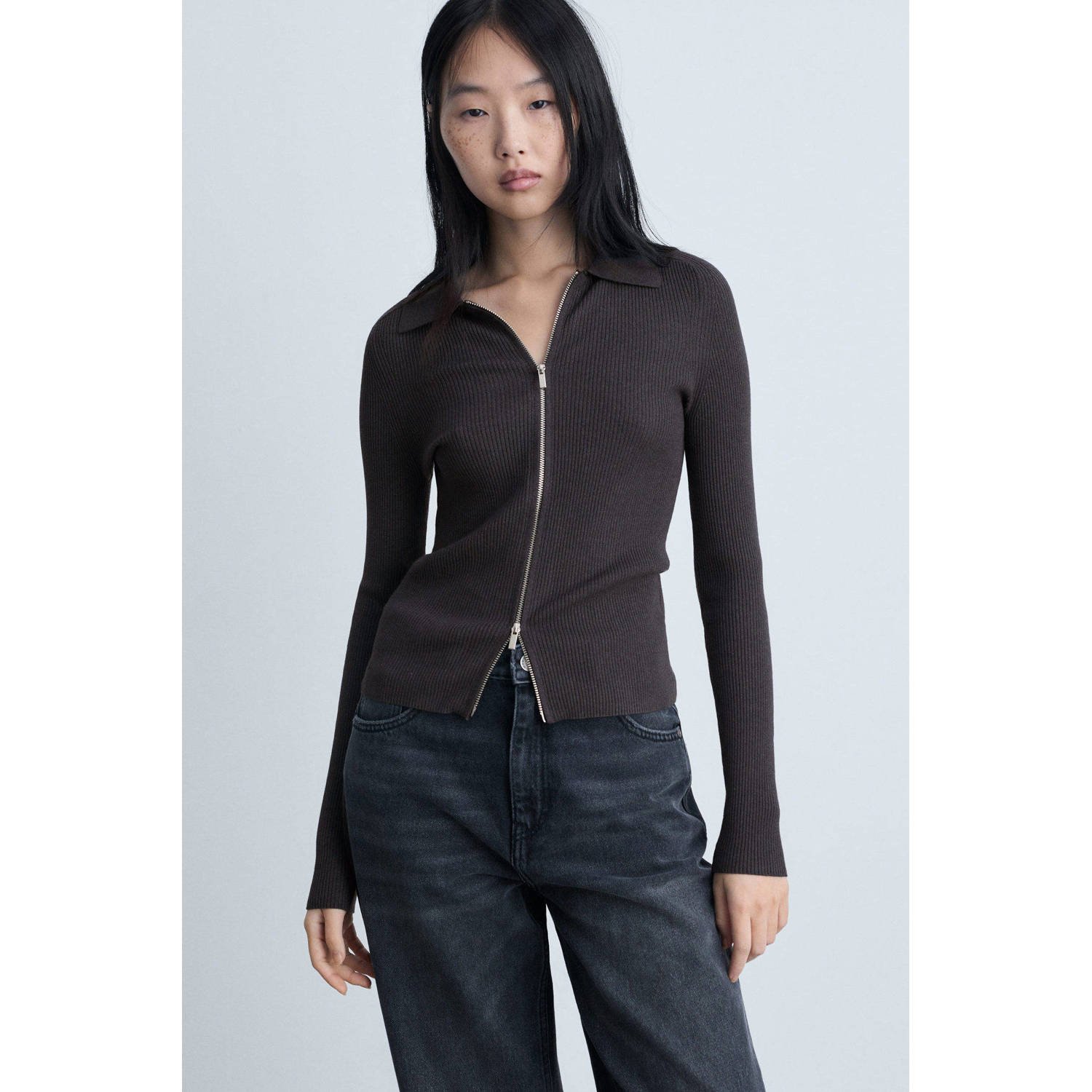 Mango vest antraciet rib gebreid