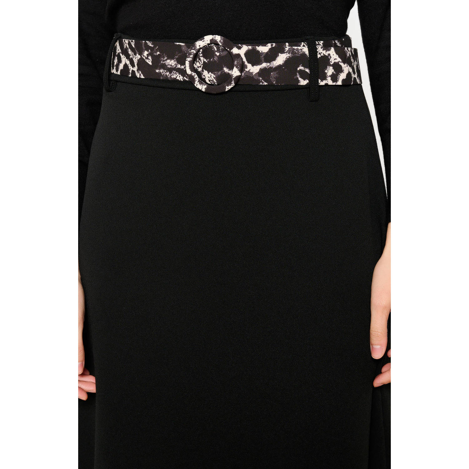 LOLALIZA maxi rok zwart