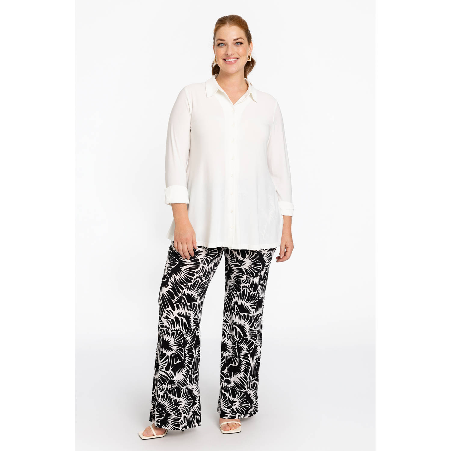 YOEK regular waist broek zwart