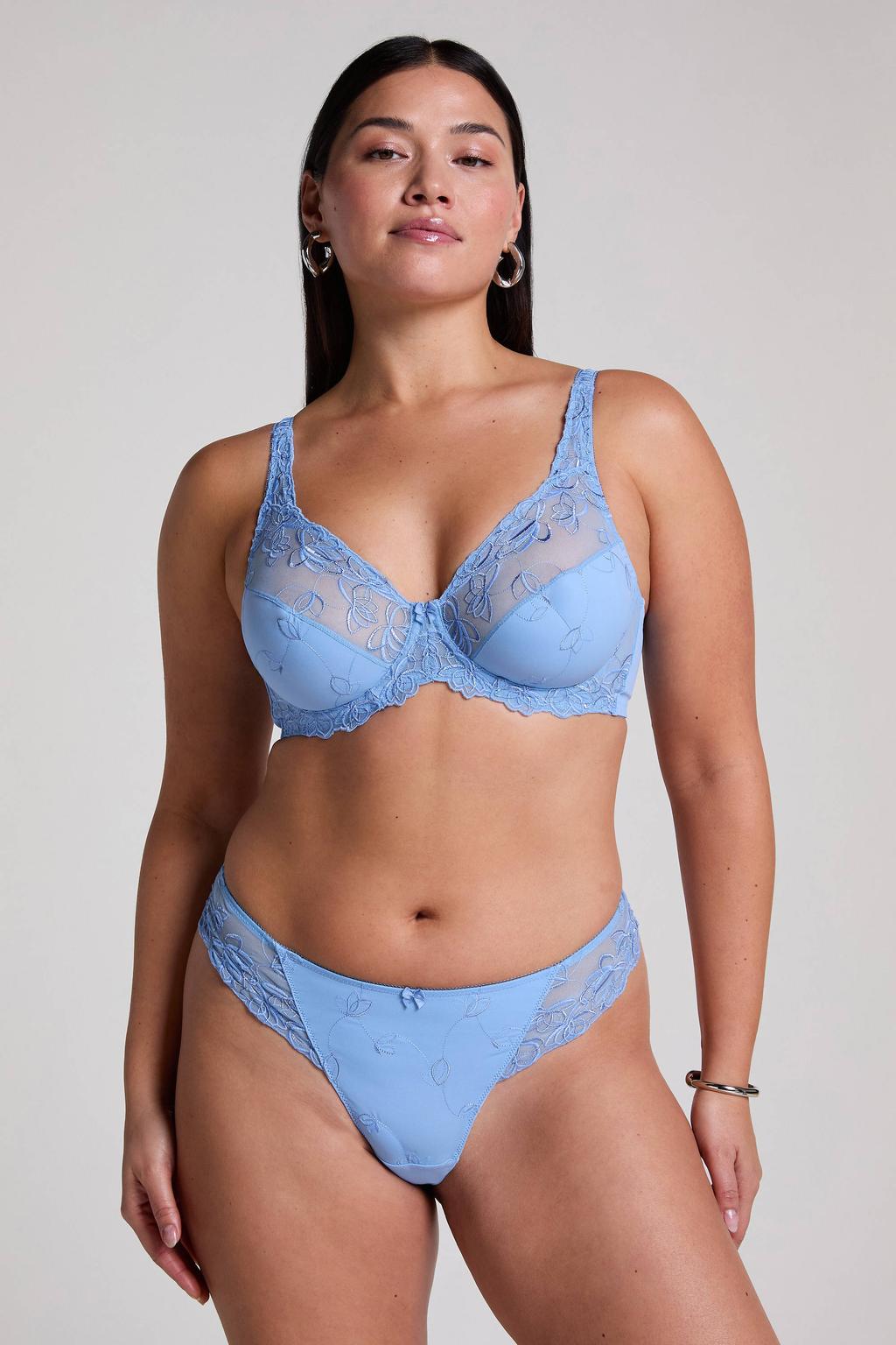 Hunkemöller string Diva lichtblauw