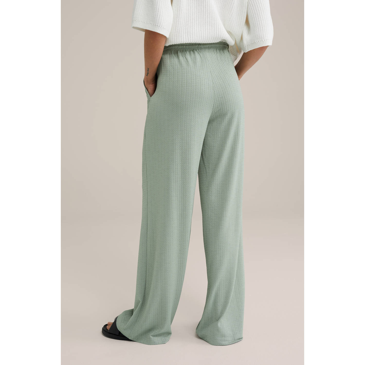 WE Fashion straight regular waist broek lichtgroen