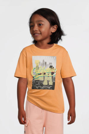 T-shirt camel