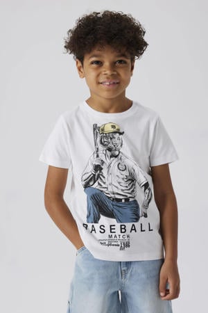 T-shirt wit