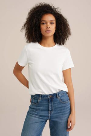 T-shirt wit