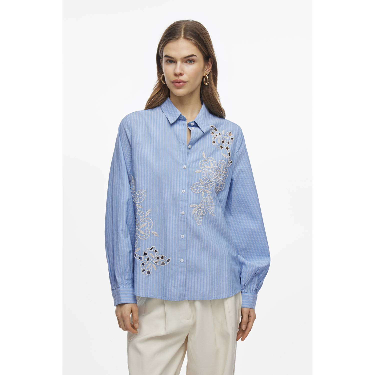 VILA blouse blauw broderie
