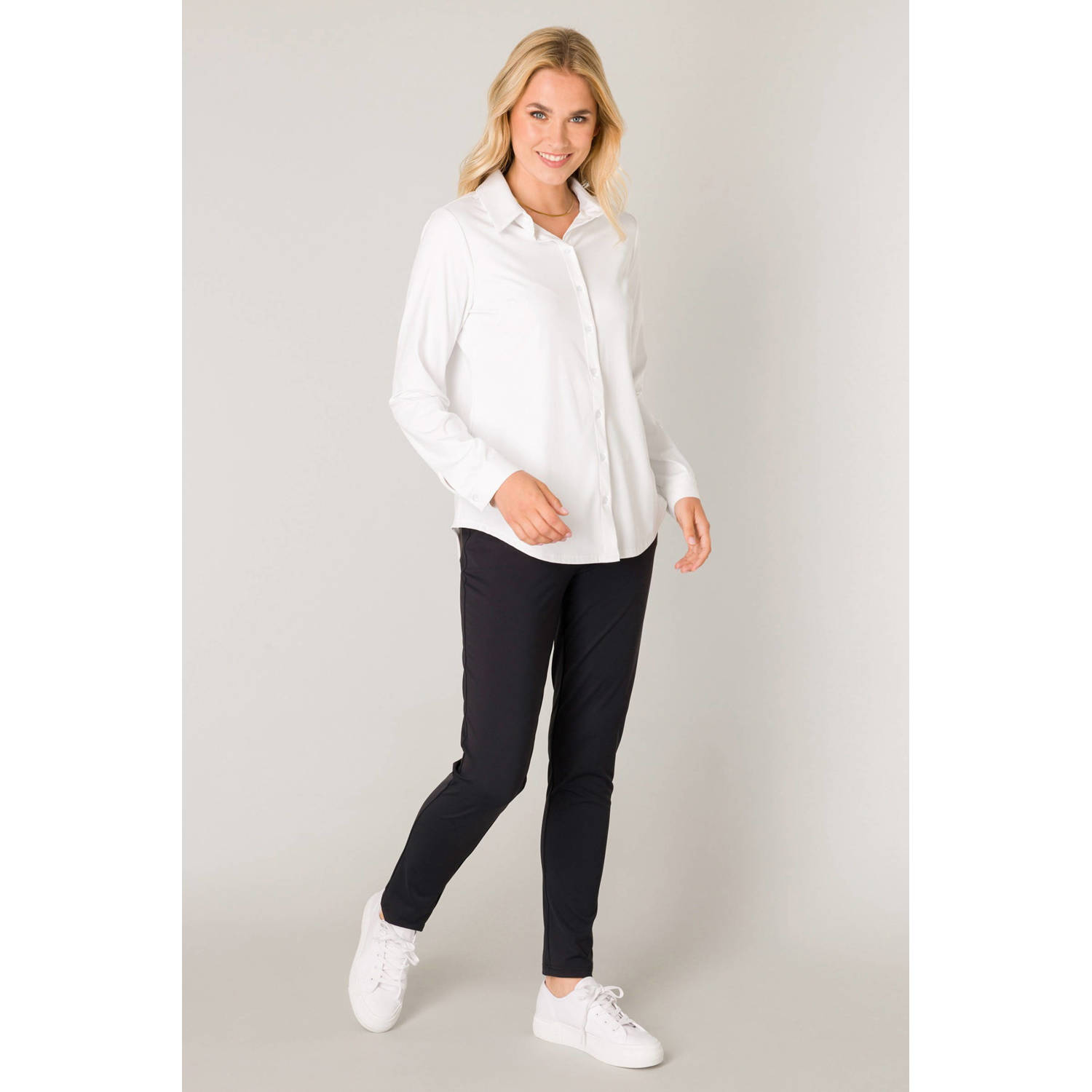 Base Level blouse travelstof wit