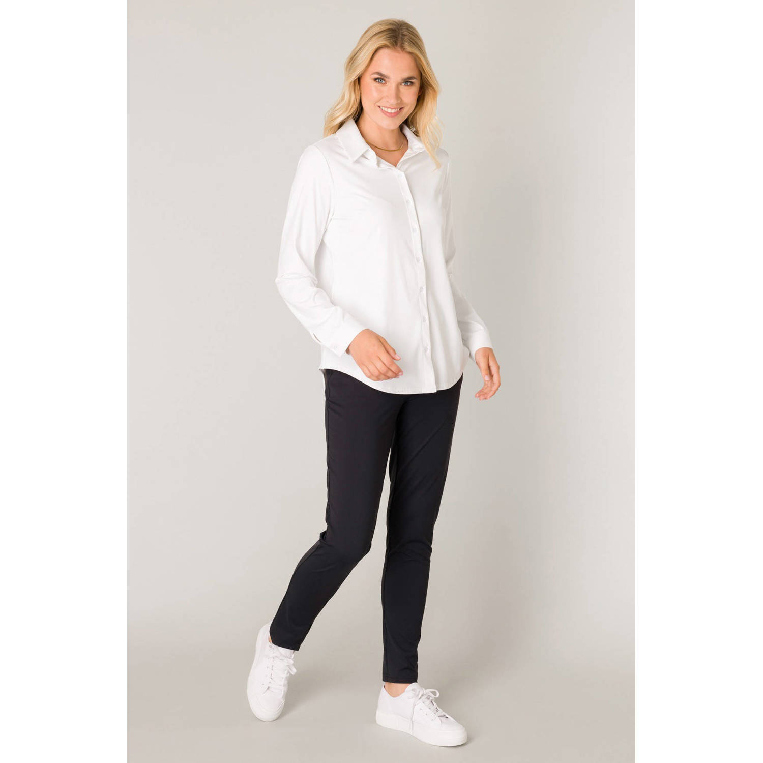 Base Level blouse travelstof wit