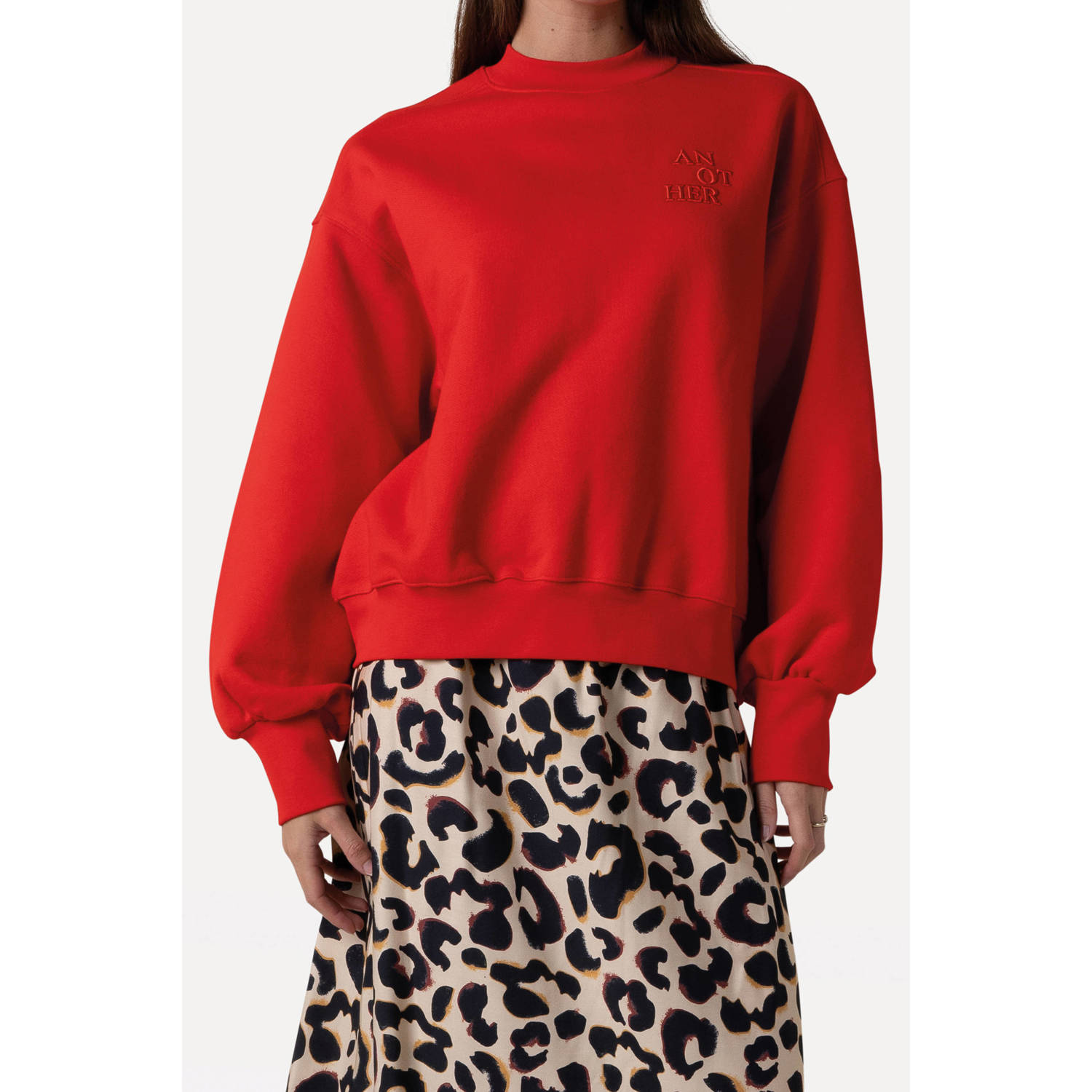 Another-Label sweater rood