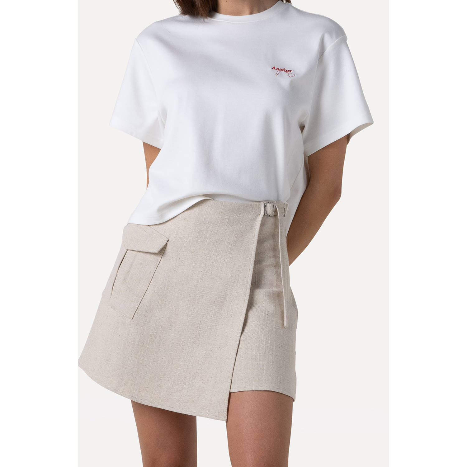 ANOTHER LABEL Dames Tops & T-shirts Gina Flower Shirt Wit