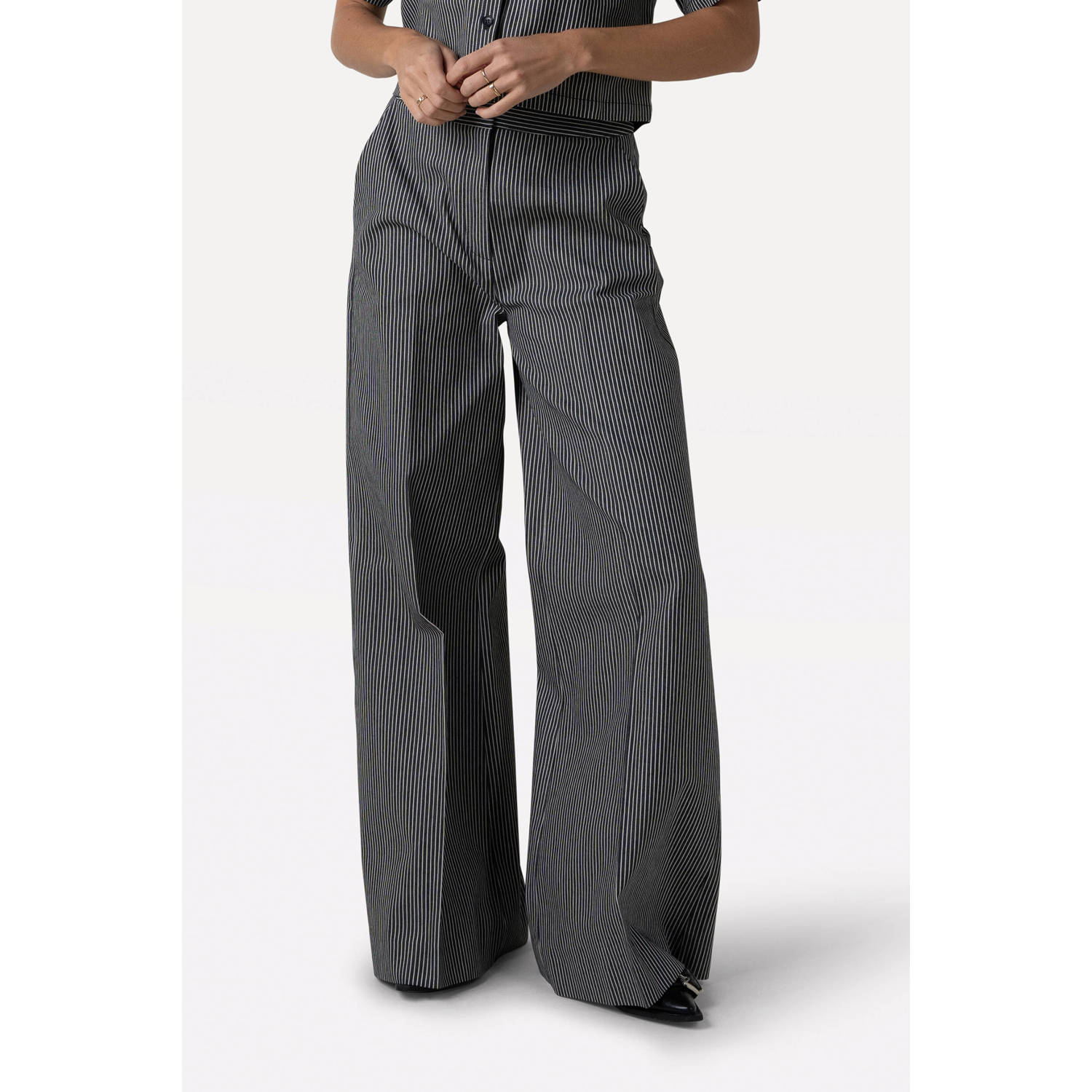 ANOTHER LABEL Dames Broeken Moore Wide Pants Wit