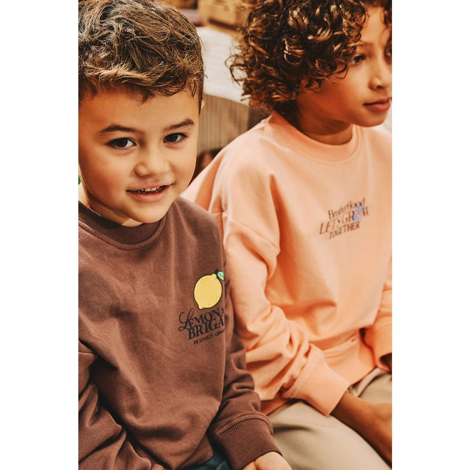 Z8 kids sweater Marcelo met backprint bruin