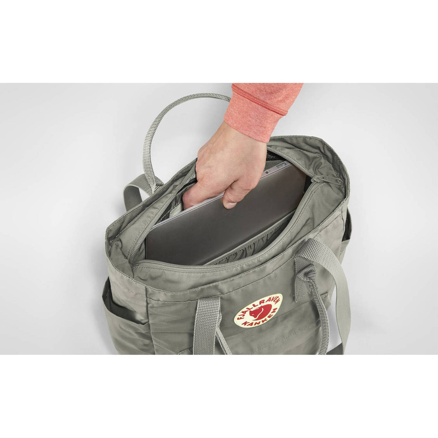 Fjällräven rugzak Kanken Totepack donkergrijs