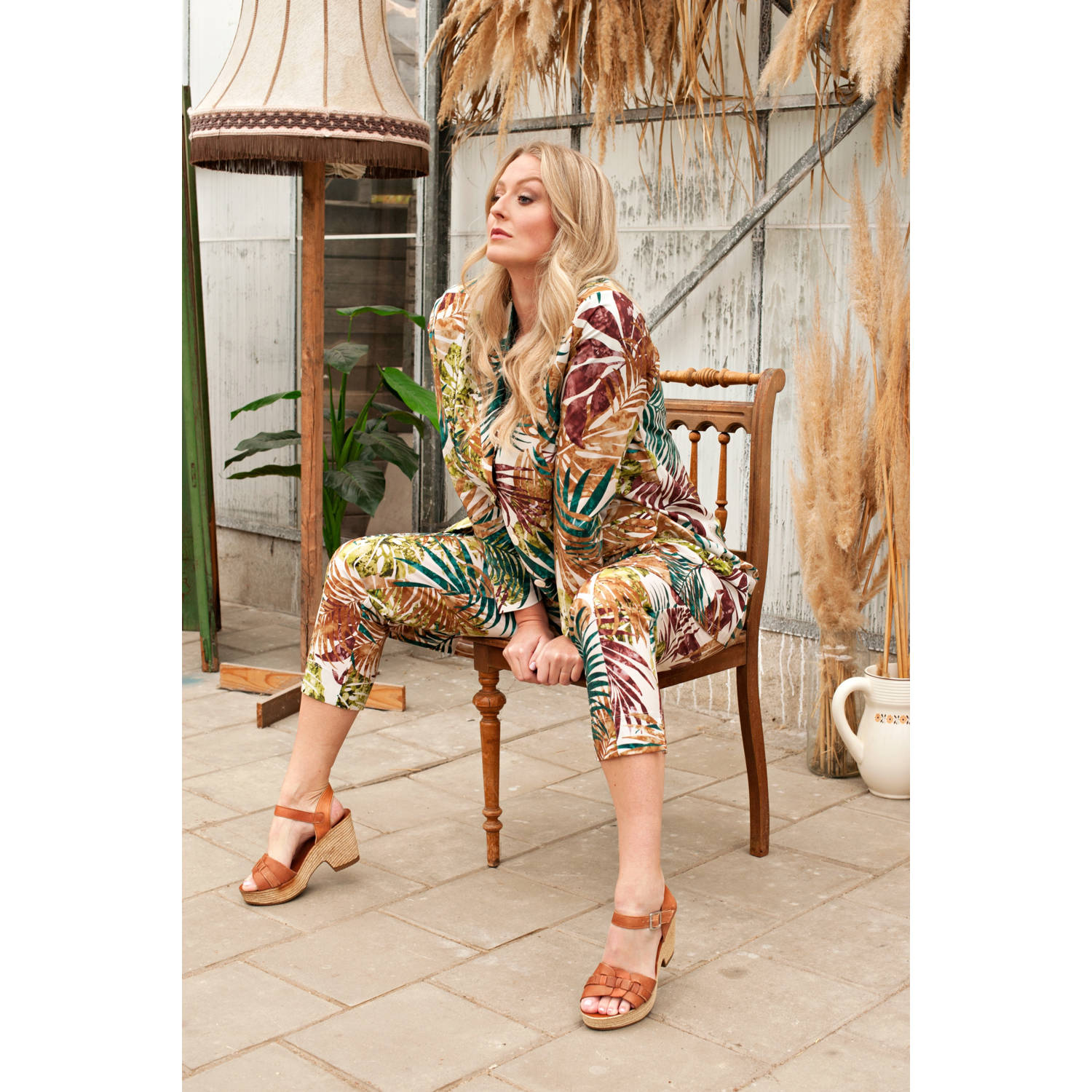 Plus Basics travelstof straight high waist broek groen