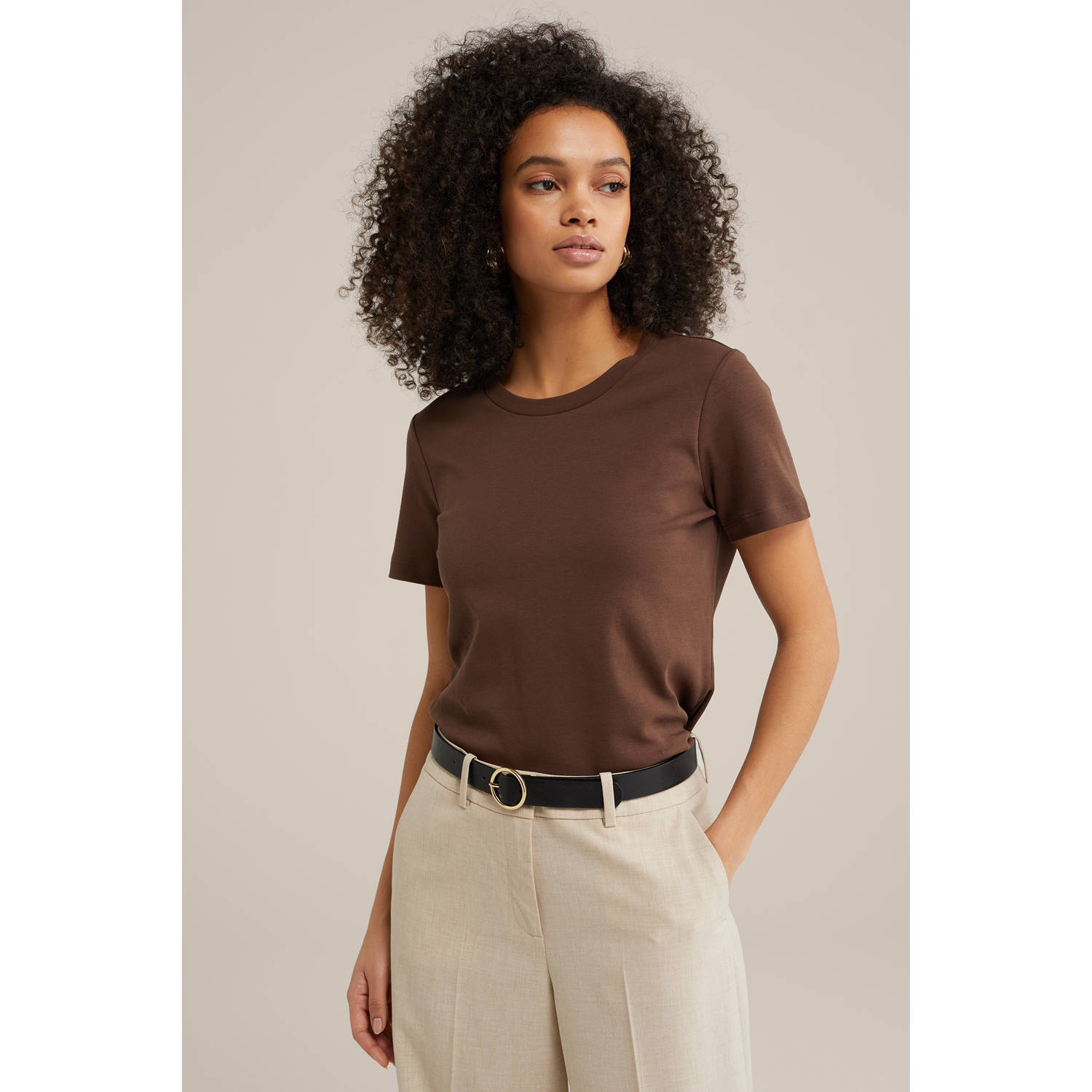 WE Fashion T-shirt donkerbruin