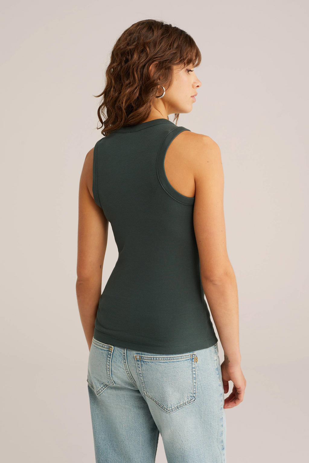 WE Fashion haltertop donkergroen rib gebreid WE Fashion haltertop donkergroen rib gebreid