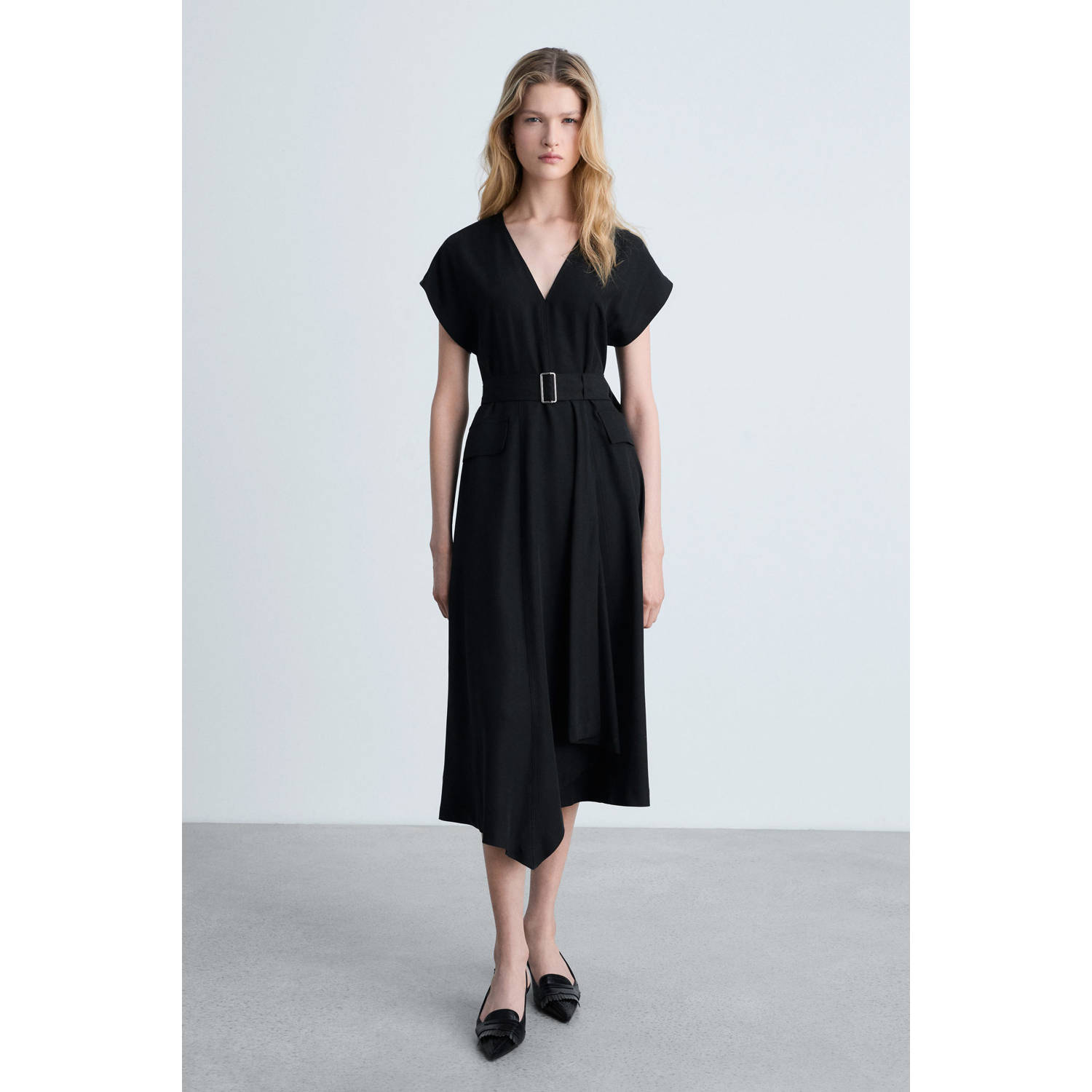 Mango midi jurk zwart