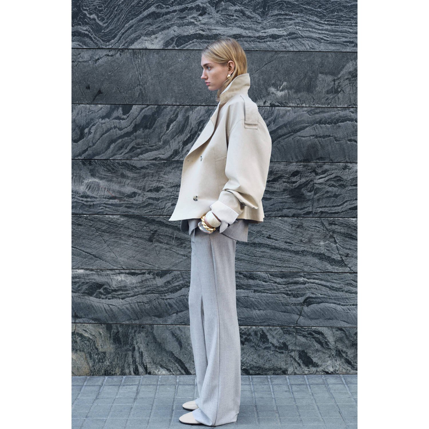 Mango flared regular waist pantalon grijs
