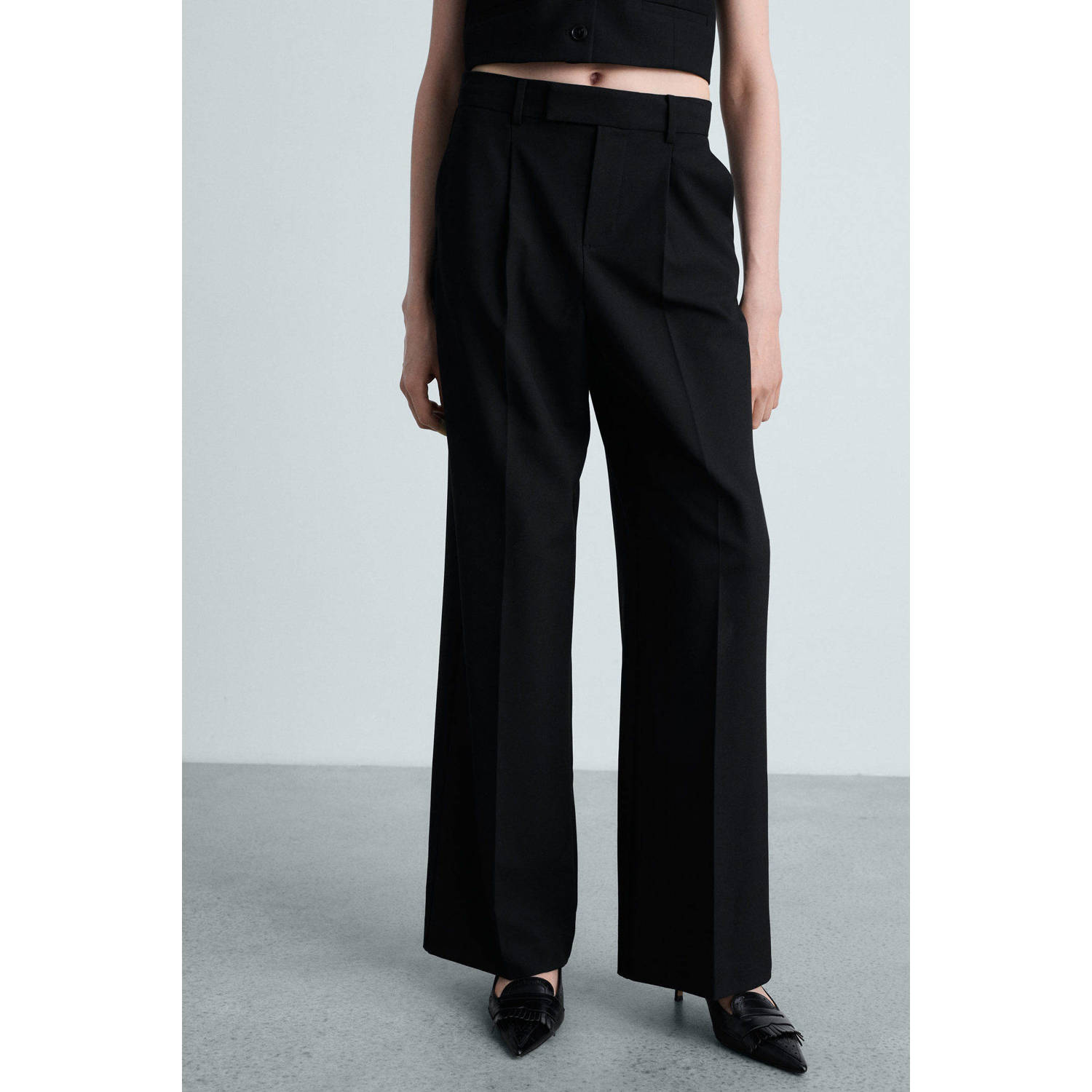 Mango straight regular waist pantalon zwart