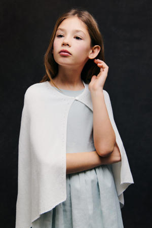 poncho wit