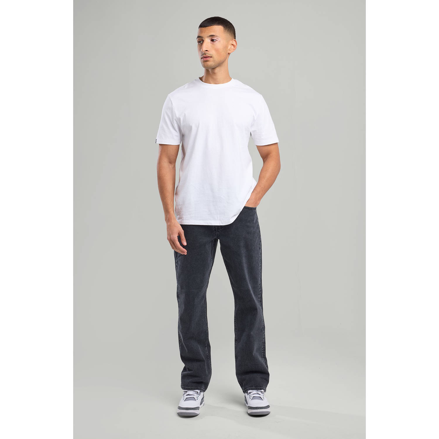 America Today Dexter straight fit jeans grijs