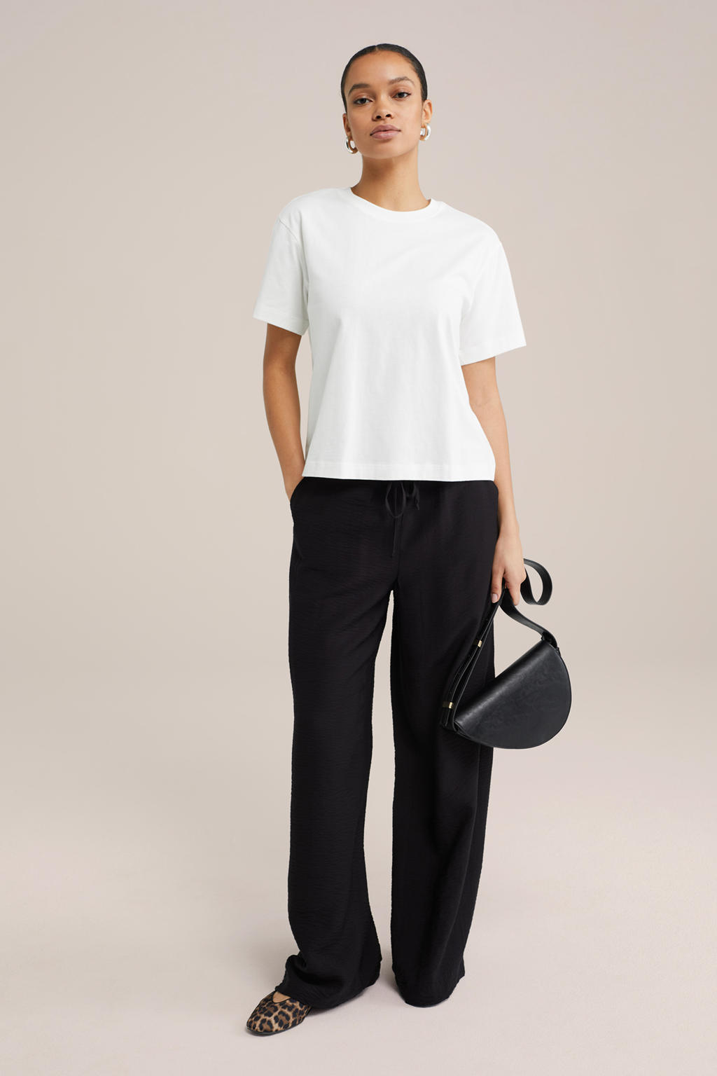 Witte dames WE Fashion T-shirt van katoen met effen, korte mouwen en ronde hals