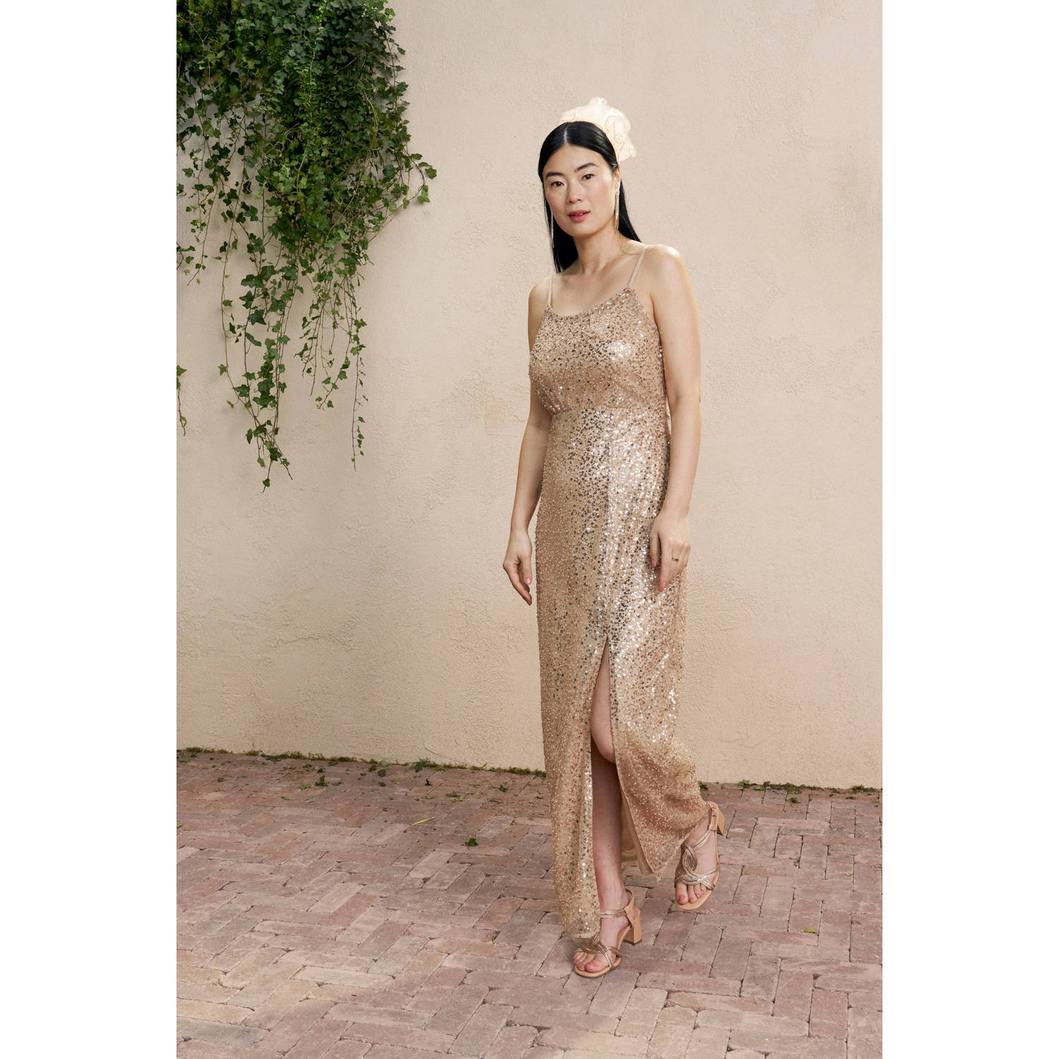 WE Fashion galajurk met pailletten goud