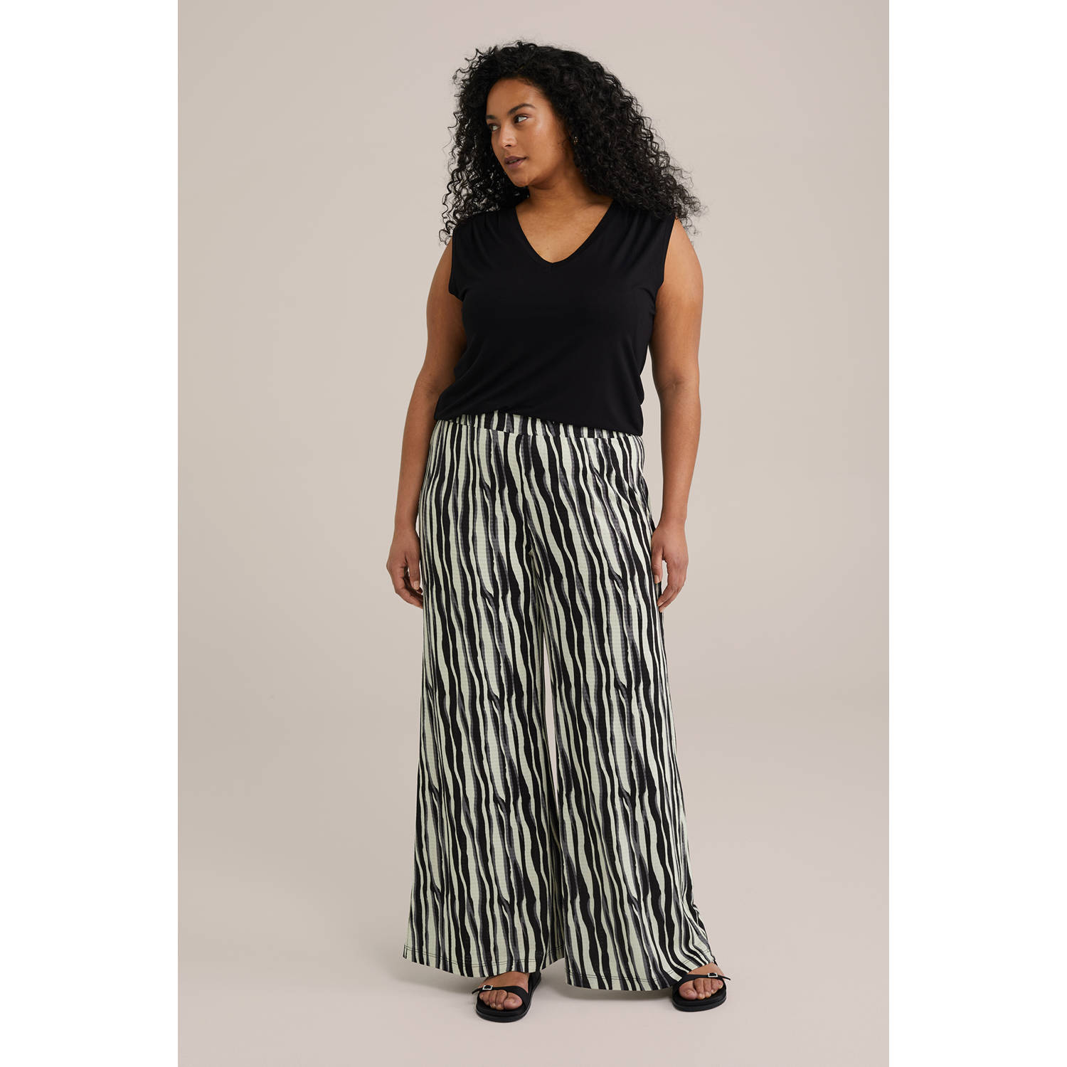 WE Fashion Curve wide leg high waist broek zwart