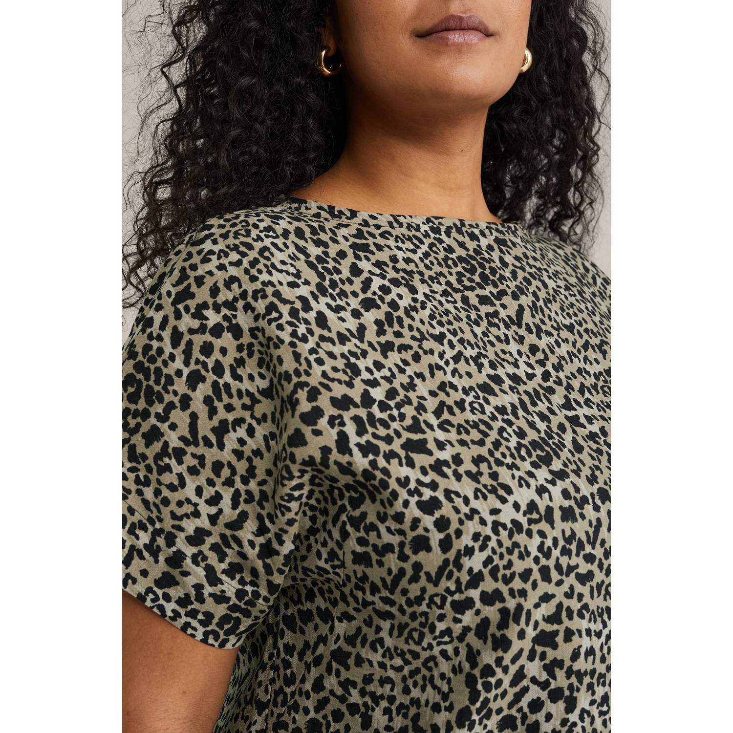 WE Fashion Curve top beige