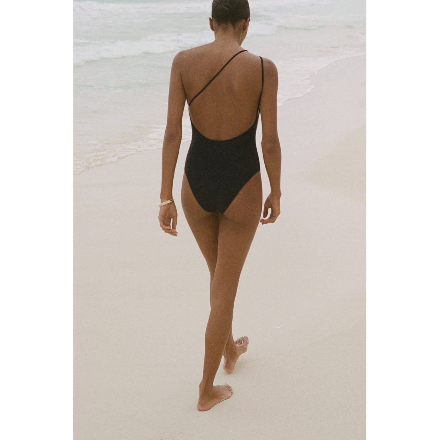 Mango one shoulder badpak zwart