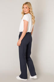 thumbnail: Donkerblauwe dames Base Level slim regular waist broek van travelstof met vetersluiting en effen