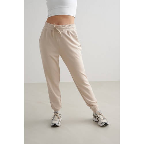 Aim'n joggingbroek Comfy beige afbeelding