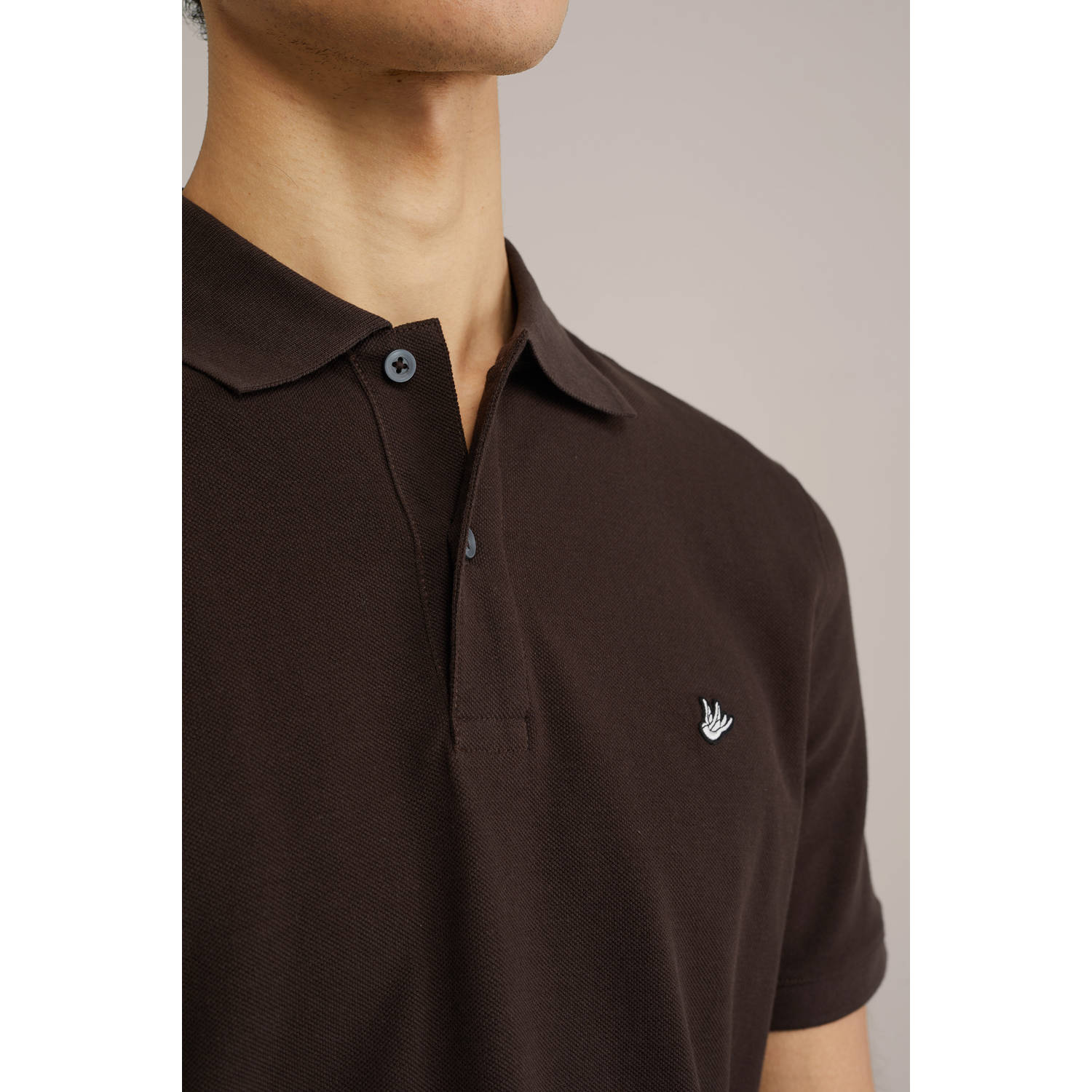 WE Fashion slim fit polo donkerbruin