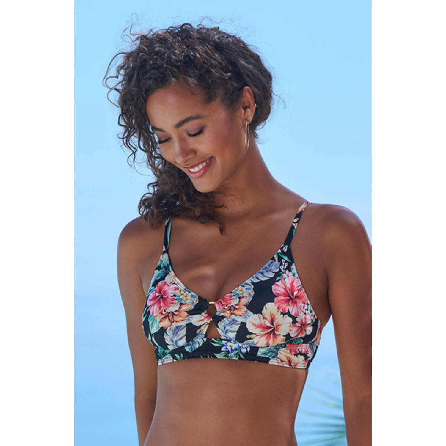 Lascana Triangel-bikinitop Salsa met ring en geweldige bloemenprint