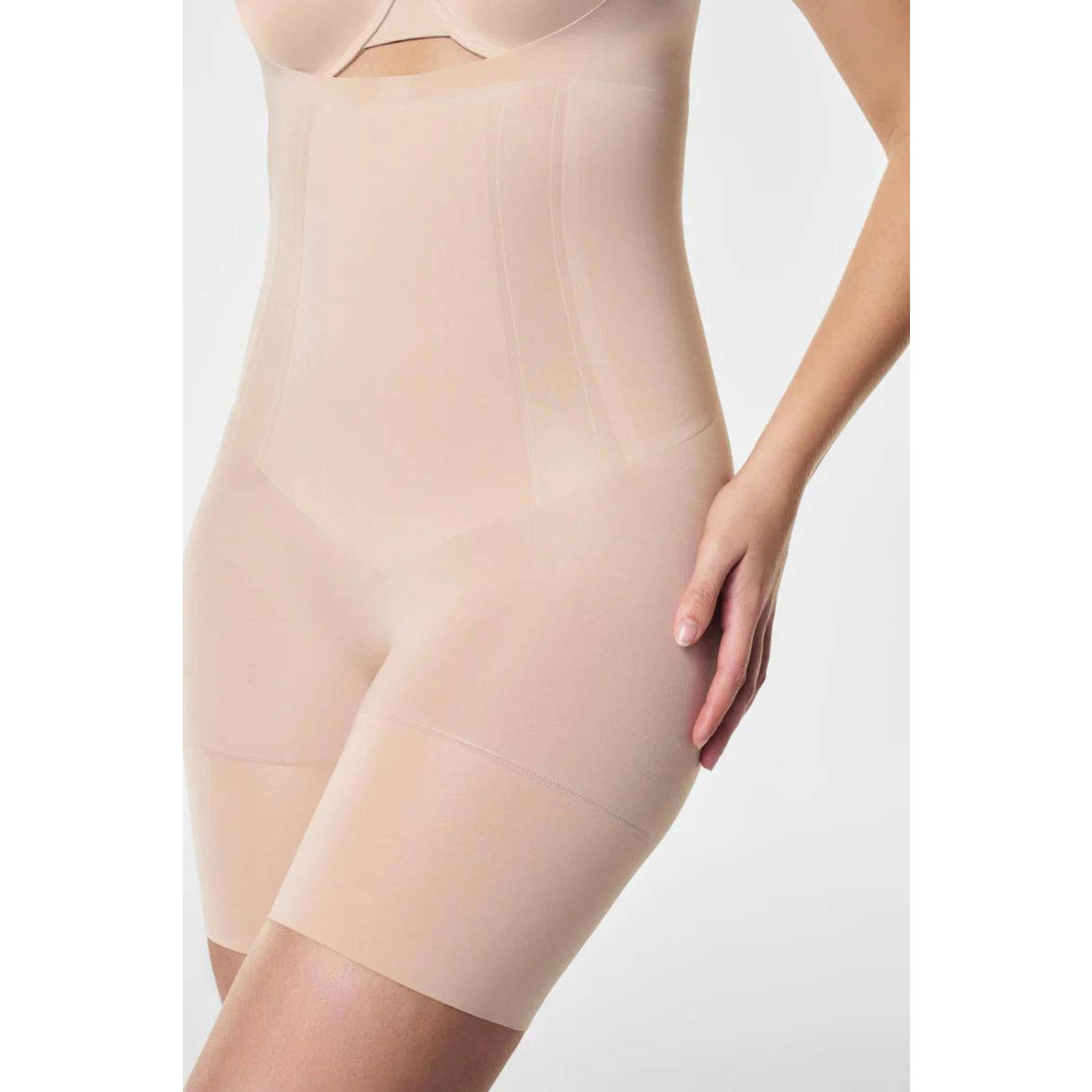 SPANX OnCore sterk corrigerende Open-Bust Mid-Thigh bodysuit beige